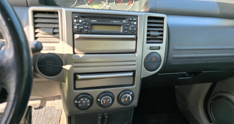 Nissan X-Trail cena 9500 przebieg: 190000, rok produkcji 2005 z Góra małe 121